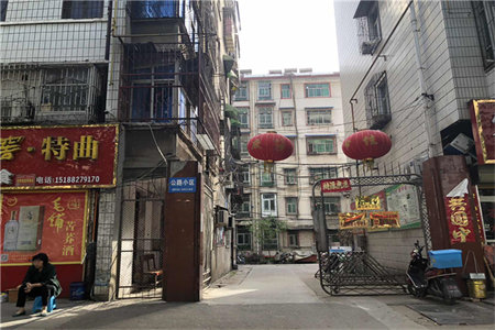 天一城2室1厅1卫88㎡车库28平米